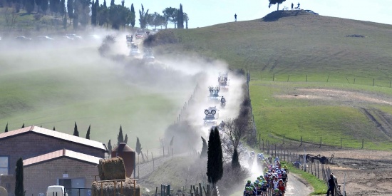Ciclismo: tornano le grandi corse in Italia; oggi Strade Bianche, domani Roma Maxima