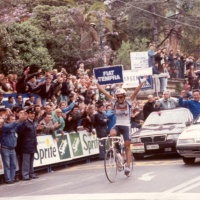 L arrivo solitario dopo 140 km di fuga di Chiappucci nel 1991
