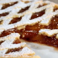 Crostata pesche amaretti