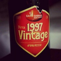 ambra-rossa-vintage-san-gabriel-european-beer-star