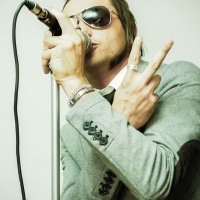 andrea-vox-italian-revival