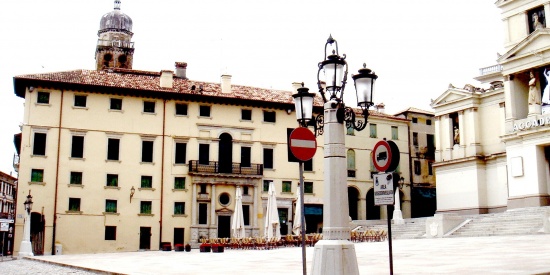 Settembre coneglianese al Caffè Teatro