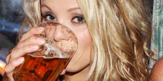 Festaloonga numero 4 al Caffè Teatro