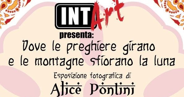 Dove le preghiere girano e le montagne sfiorano la luna