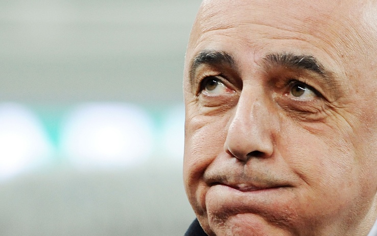 Calcio: pace 'ad interim' in casa Milan, Galliani resta.