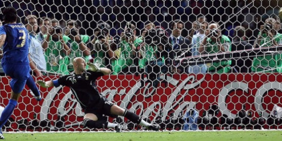 Calcio: Rigore mondiale. L'Italia campione del mondo 2006