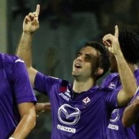 primo gol in maglia viola per Rossi