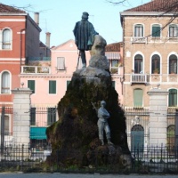 statua-giuseppe-zolli-venezia
